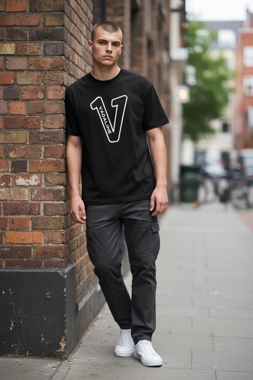 V Logo Black T-shirt